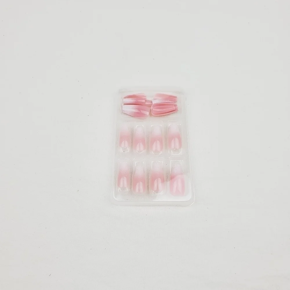 24 Pieces Fake Press On Nails